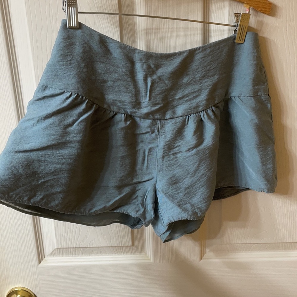 BCBG Flowy Shorts